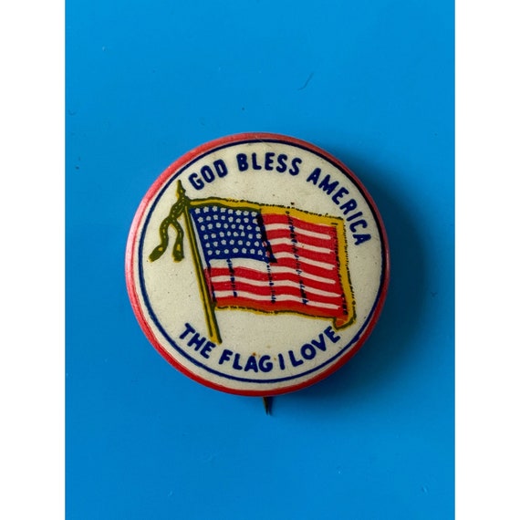 Original WWII Patriotic American Flag Button - God Bl… - Gem