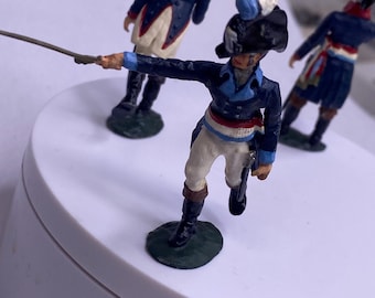 Soldados de plomo franceses de 3 espadas antiguas y sables