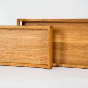 Handgemachtes Holztablett aus Massivholz – Servier- & Dekotablett – 2 Größen – Eiche natur