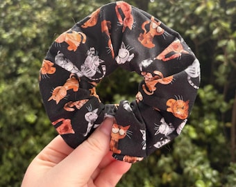 Cat scrunchies, scrunchie, handmade hair tie, cat lover, hair accessory, handmade scrunchie, paw prints, large scrunchie