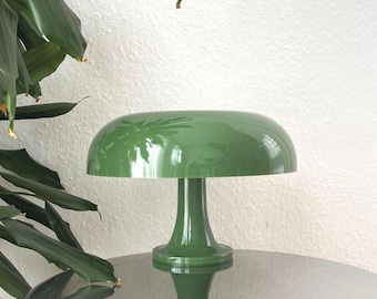 Original Artemide Nessino Mushroom lamp in Vintage Green – Limited Edition | Iconic Mid-Century Modern Lighting