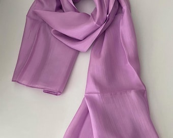 Écharpe en soie de mûrier, foulards en soie, 100 % soie, écharpe douce, écharpe teint à la main, écharpe en soie fine, écharpe légère, écharpe en soie violette, écharpe lavande,