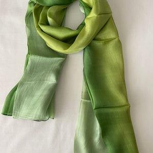 Mulberry Silk Scarf, Silk Scarves, 100% Silk, Soft Scarf, Hand Dyed Scarf, Fine Silk Scarf, light Scarf, Pure Silk, Green Scarf
