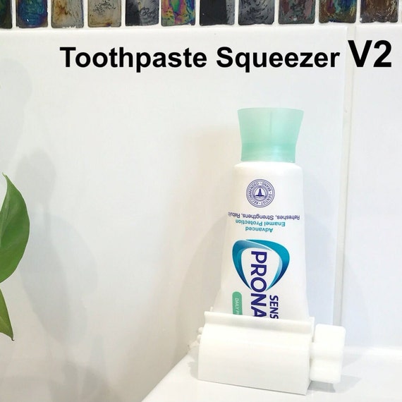 Plant Based Toothpaste Squeezer | Biodegradable Rolling Tube Holder
