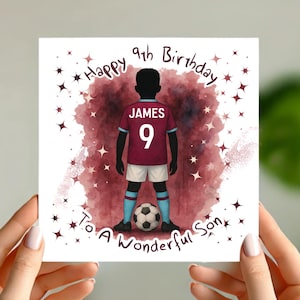 Biglietto di auguri di compleanno personalizzato a tema calcio / Design Claret e Blue Kitw / Nome ed età personalizzati / Biglietto a tema calcio per figlio, nipote o pronipote