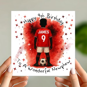 Biglietto di auguri di compleanno personalizzato a tema calcio / Design con divisa rossa, nera e bianca / Nome ed età personalizzati / Biglietto a tema calcio per figlio, nipote o pronipote