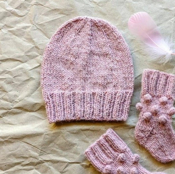 Baby Hat and Socks Knitting Pattern: Newborn Knit Set (PDF  display picture 2
