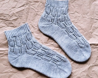 Calcetines tobilleros suaves hechos a mano con lana merino y encaje, talla M o EU 37/38 - regalo perfecto para ella y como calcetines de cama - Calcetines de lana fina de punto