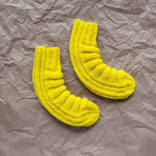 ITCHY-Kindersocken aus natürlicher Wolle – Bananensocken in leuchtendem Gelb mit natürlichen Mikromassageeigenschaften nordischer Schafwolle, lustig und verspielt