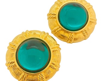 Vintage JOAN RIVERS huge gold emerald glass cabochon designer runway clip on earrings