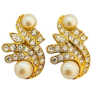 Vintage gold pearl rhinestone designer runway clip on earrings