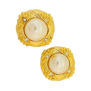 Vintage gold pearl rhinestone massive designer runway clip on earrings