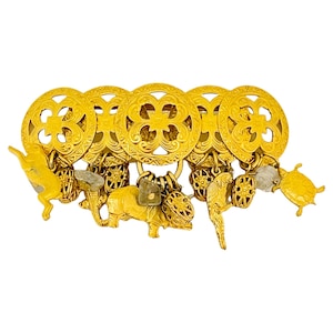 Vintage KIRKS FOLLY signed gold dangle animal charms designer runway brooch