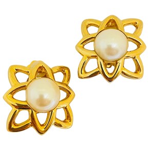 Vintage gold pearl designer runway clip on earrings