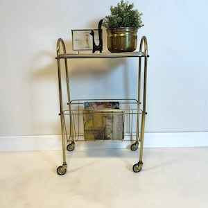 Stolik na czasopisma z mosiądzu w stylu Mid Century Modern z lat 60. XX wieku