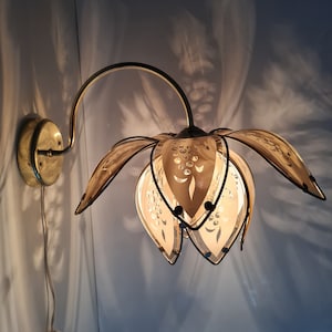 Vintage Hollywood Regency wall Glass Floral Lamp Anthony California lamp 80s