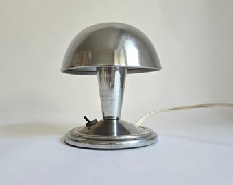 Vintage Mid Century Modern chrom mushroom lamp