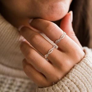 Set of 3 Sterling silver DNA rings, DNA gift, Science Jewellery, Chemistry gift, Biology gift, Women in STEM, science gifts, molecule