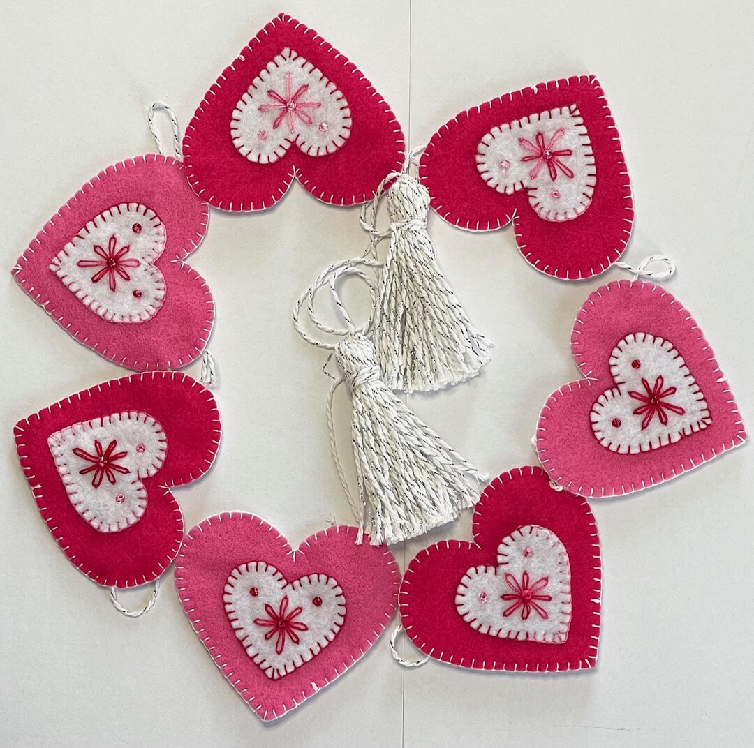 Hot Pink Felt Heart Garland - Etsy
