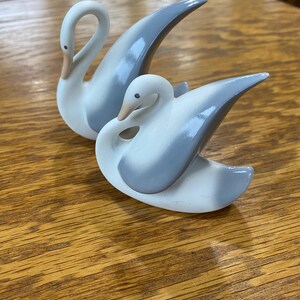 Figurine Cygne Vintage - Finition Craquelée - Déco Shelf Sitters - Sans Marque