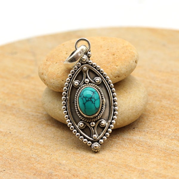 Pendentif vintage tibétain en argent sterling : turquoise et pierre de corail - France