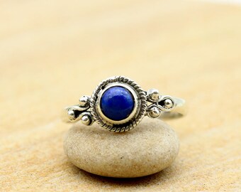 Fine blue stone silver ring