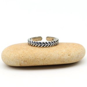 Silver mast foot ring