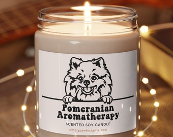 Pomeranian Gifts, Funny Retro Pomeranian Dog Candle, Cute Peeking Pomeranian Dog Mom Aromatherapy Candle, Fun Pomeranian Dad Gift Soy Candle