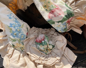 Vintage large pretty Couture made tie back