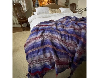 Antique French Provençal silk and linen throw