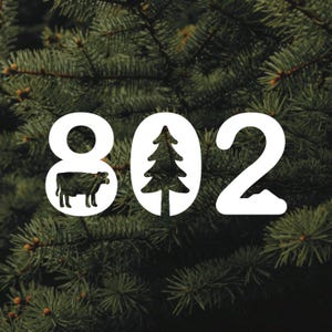 Vermont 802 State Symbols Vinyl Decal| Cow, Tree, Mountain | Laptop Decal | Car Decal | Water Bottle Decal