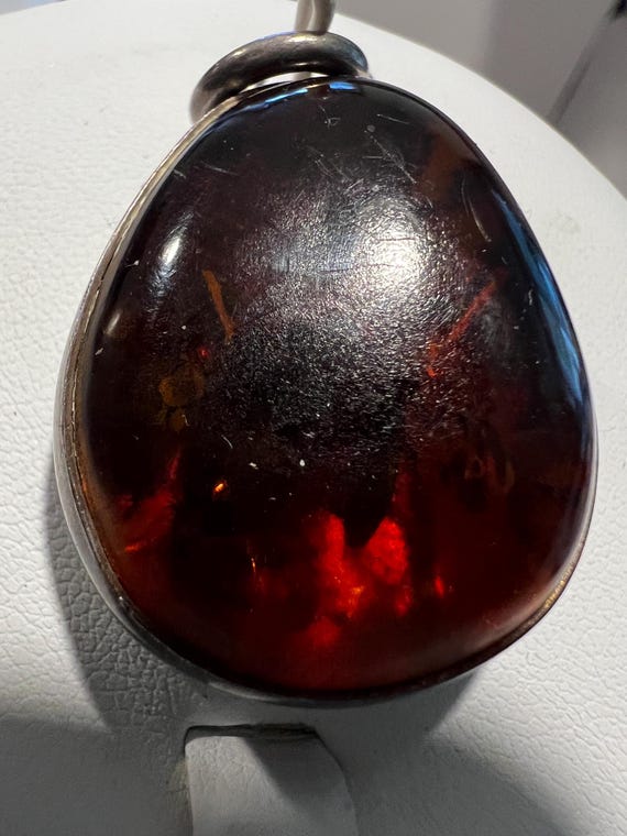 Amber pendant 1 1/4 inch