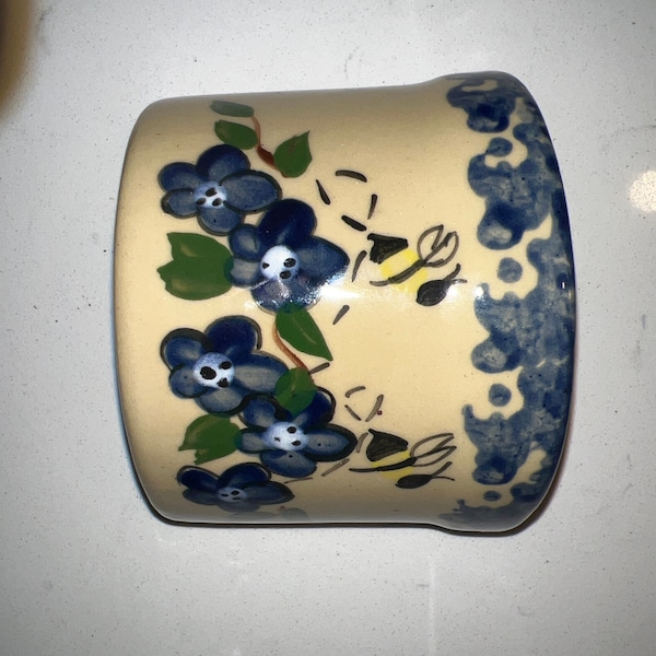 Alpine Pottery Roseville Ohio 1998 Wall Pocket