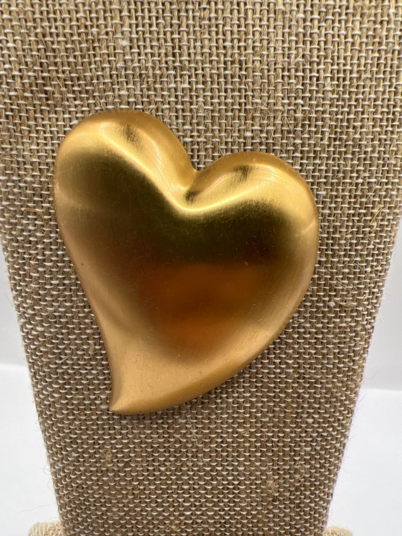 2 inch Monet Brushed gold heart pin