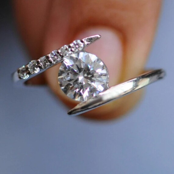 Tension Set Engagement Ring 1.5 Ct Round Cut Moissanite Ring Etsy