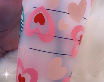 Vaso Starbucks Venti Cold de San Valentín: Diseño de corazón personalizado