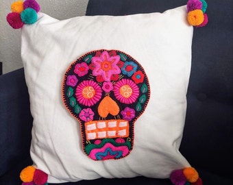 Hand Embroidered Sugar Skull Felt Appliqué Halloween Calavera Embellishments Day of the Dead Decor DIY Ofrenda Accessory Dia de los Muertos
