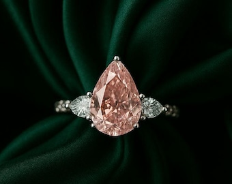 5 Carat Fancy Vivid Pink Pear Diamond Ring | 18K White Gold