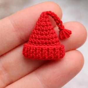 Melt the Ice Mini Hat Pattern | Crochet & Knit Brooch PDF