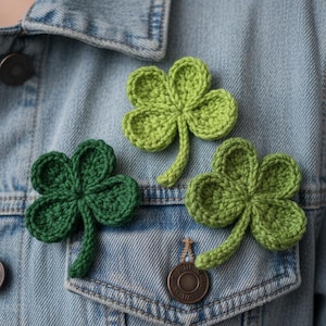 PDF gehaakt klaverpatroon | Eenvoudig klaverapplicaties maken in 30 minuten | St. Patrick's Day-haakpatroon | Snel gehaakte bloem