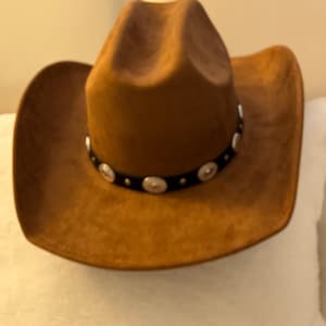 Cowboy/girl hat