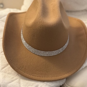 Cowboy/girl hat