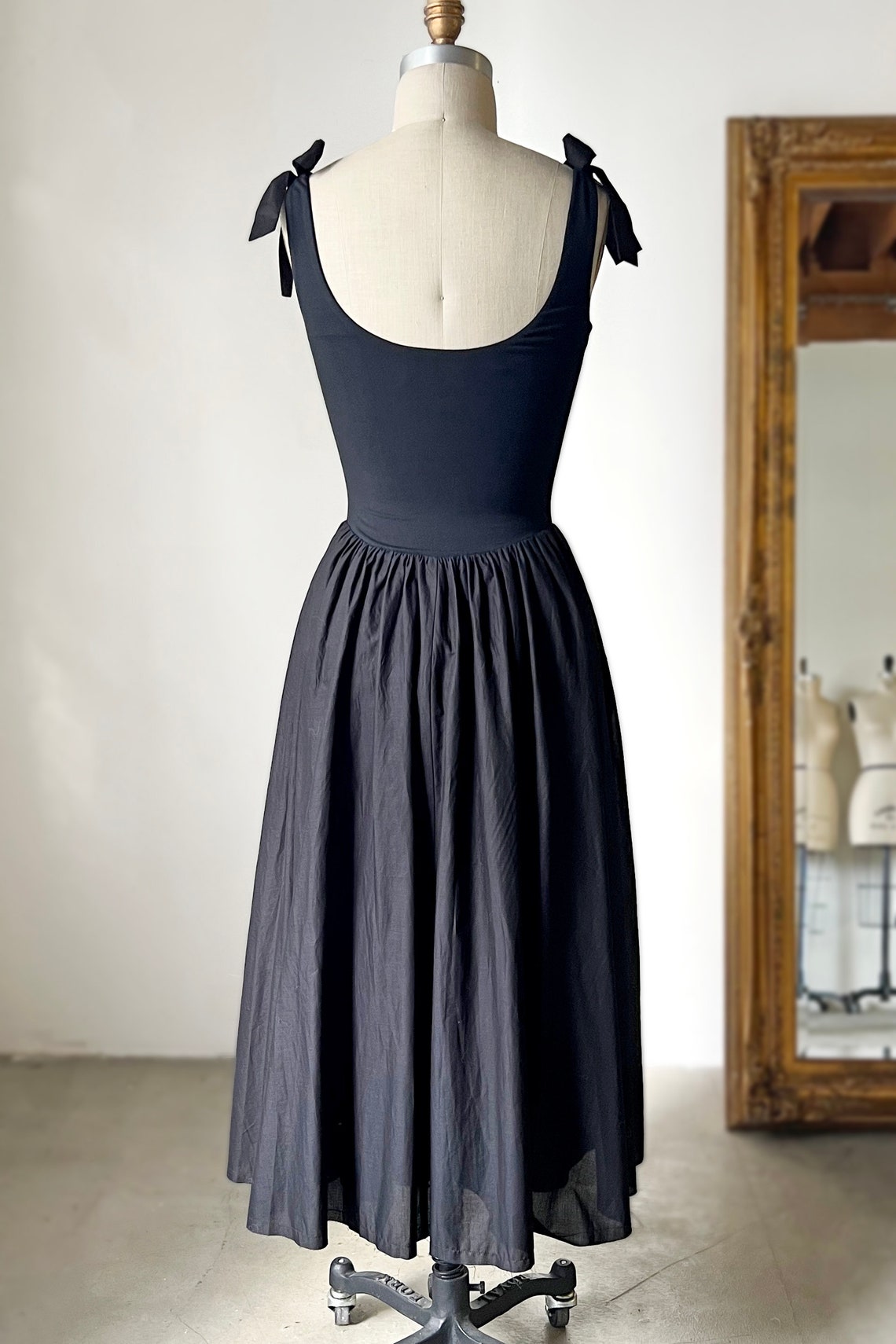 Straps Shoulder Black Tiered Women Dress