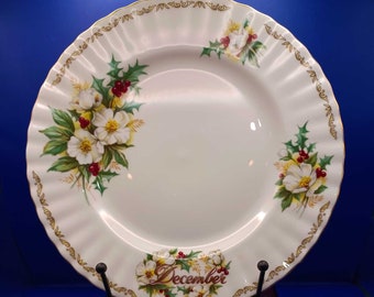 Vintage Golden Crown Bouquet of the Month - December Christmas Rose - 8.12 in Plate