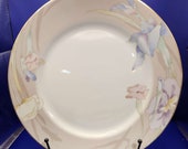 Mikasa Charisma pattern Beige 10.75 inch wide Dinner Plate