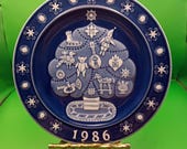 Vintage 1986 "The Spirit of Christmas" 7.5 in Collectible Plate, Hand Made, Signed, Limited Edition: #4104