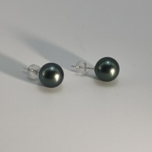 Simple Design Natural Real Tahitian Black Saltwater Pearl Earring 18K Platinum