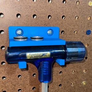 Frankford Arsenal Bullet Puller Holder – Pegboard & Wall Mount, Dillon Color Match