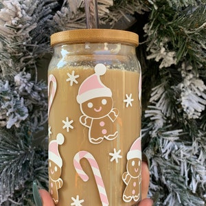 Verre à pain d&#39;épice rose pour les fêtes