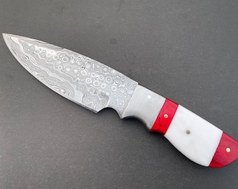 Aangepast cadeau handgemaakt damascus stalen jachtmes met harshandvat, gepersonaliseerd campingmes voor buiten, beste verjaardagscadeau voor man, hem